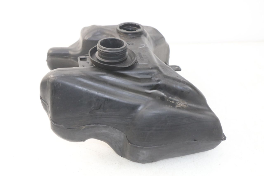 photo de KRAFTSTOFFTANK PEUGEOT VIVACITY 100 (1999 - 2008) - Technische Nahaufnahme