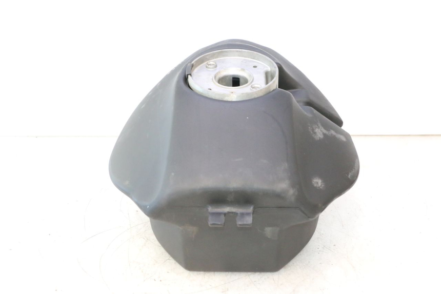 photo de KRAFTSTOFFTANK DAELIM VJ ROADWIN 125 (2004 - 2007) - Zoom auf Gebrauchszustand