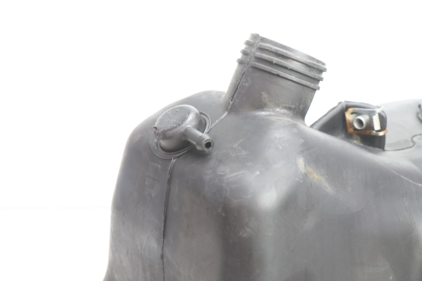 photo de KRAFTSTOFFTANK PIAGGIO X9 AMALFI 180 (2000 - 2003) - Details der Befestigungspunkte