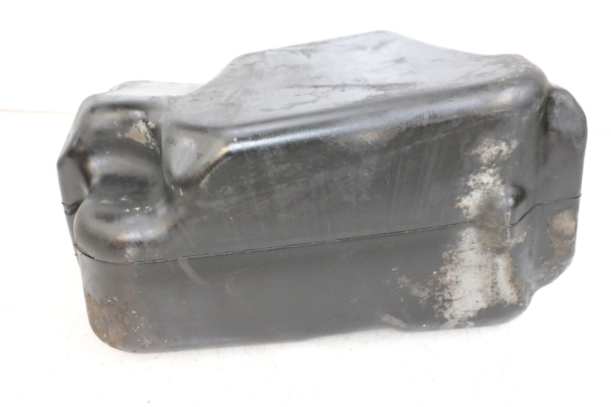 photo de KRAFTSTOFFTANK PIAGGIO X9 125 (2000 - 2003) - Zoom auf Gebrauchszustand