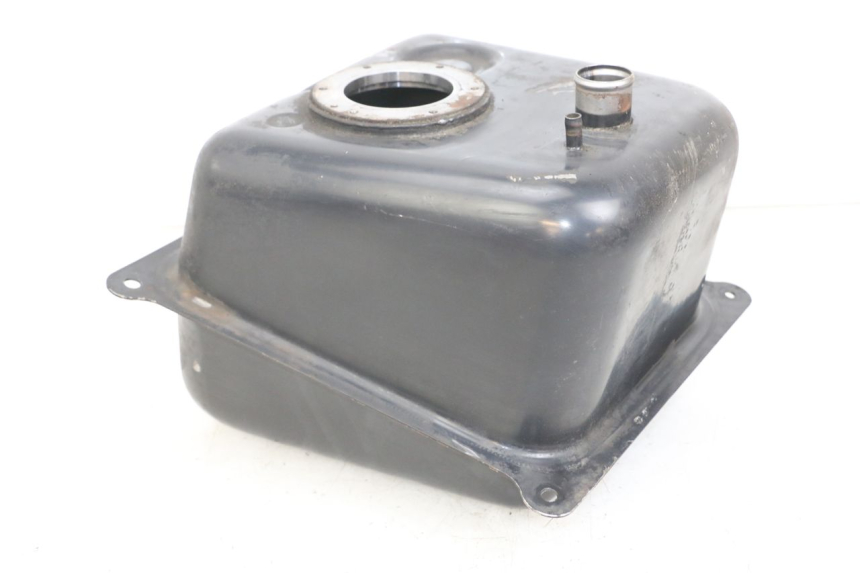 photo de KRAFTSTOFFTANK KYMCO XCITING 250 (2006 - 2009) - Details der Befestigungspunkte