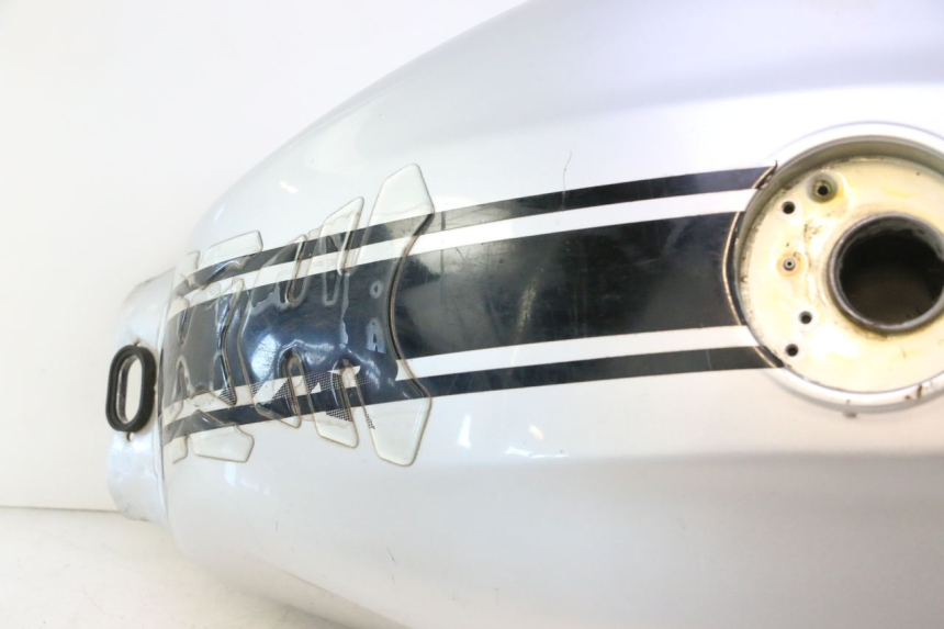 photo de KRAFTSTOFFTANK YAMAHA XJR 1300 (1998 - 2002) - Ergänzendes Produktfoto