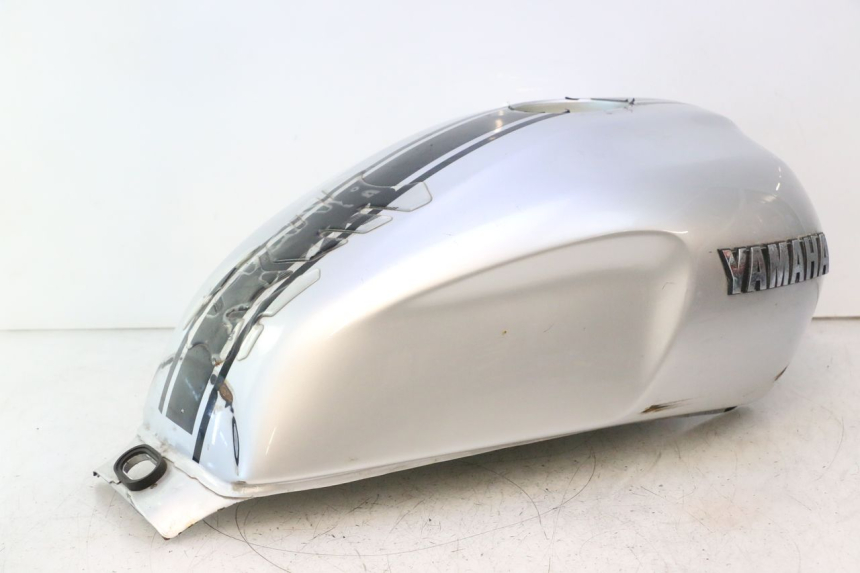 photo de KRAFTSTOFFTANK YAMAHA XJR 1300 (1998 - 2002) - Kennzeichnungen und Originalreferenzen