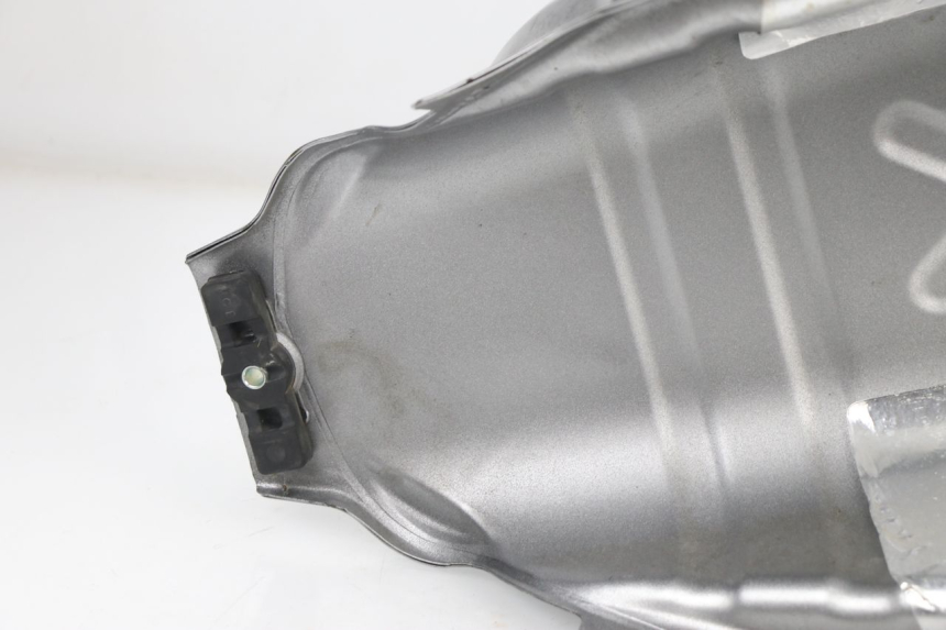 photo de KRAFTSTOFFTANK HONDA XLV VARADERO 125 (2000 - 2006) - Detailansicht des Bauteils