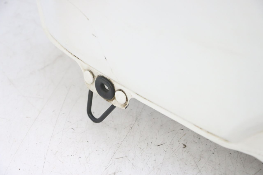 photo de KRAFTSTOFFTANK HONDA XLV VARADERO 125 (2000 - 2006) - Zoom auf Gebrauchszustand