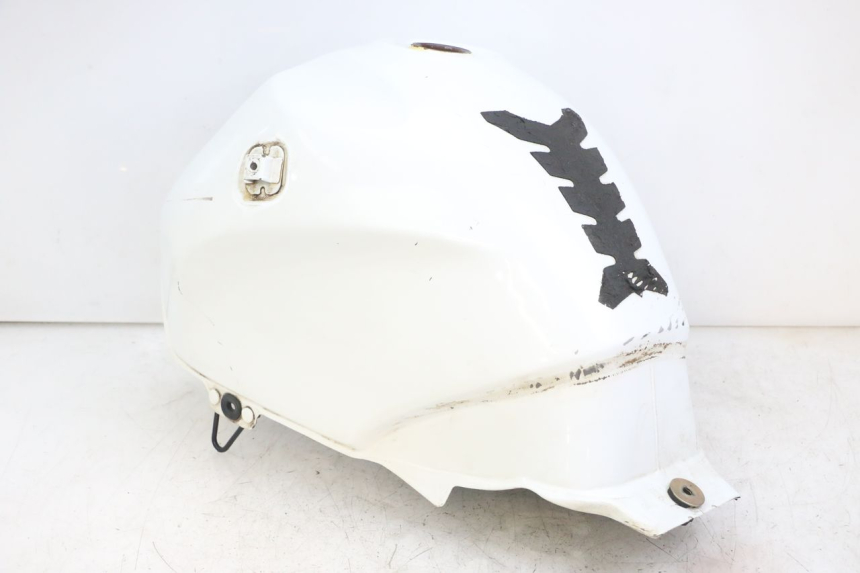 photo de KRAFTSTOFFTANK HONDA XLV VARADERO 125 (2000 - 2006) - Details der Befestigungspunkte