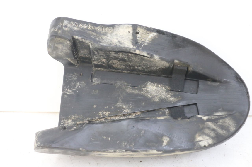 photo de KRAFTSTOFFTANK PEUGEOT XP6 50 (1997 - 2003) - Zoom auf Gebrauchszustand