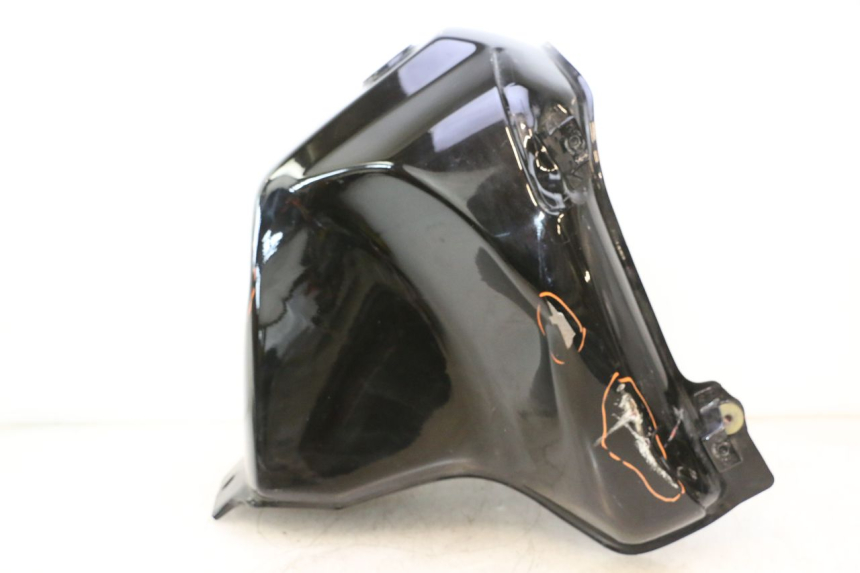 photo de KRAFTSTOFFTANK HONDA XRV AFRICA TWIN 750 (1990 - 1992) - Zoom auf Gebrauchszustand
