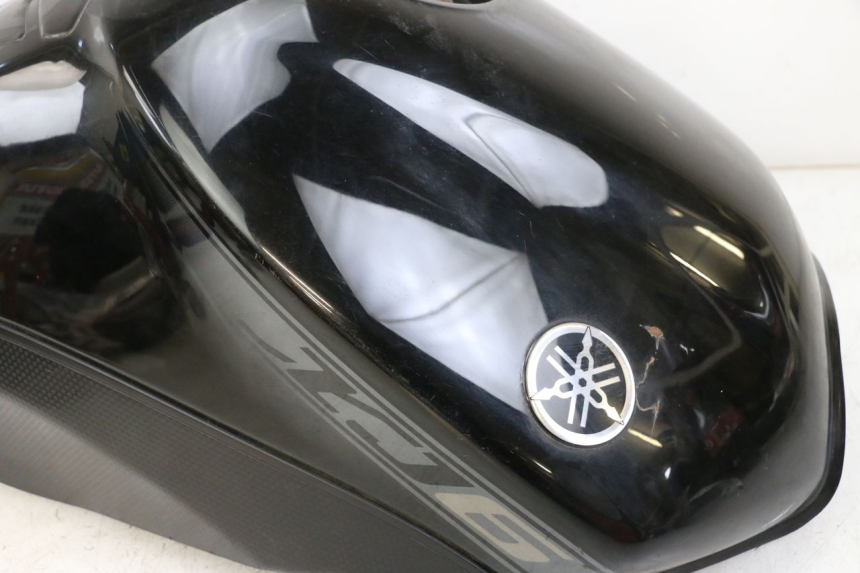 photo de KRAFTSTOFFTANK YAMAHA XJ6 ABS 600 (2008 - 2016) - Gesamtansicht des Produkts