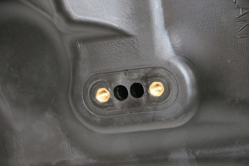 photo de KRAFTSTOFFTANK YAMAHA YFM R RAPTOR 250 (2008 - 2014) - Zoom auf Gebrauchszustand