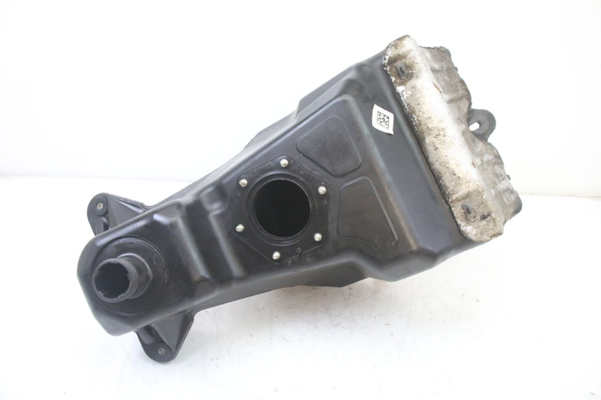 photo de KRAFTSTOFFTANK YAMAHA YP X-MAX XMAX 400 (2014 - 2017) - Zoom auf Gebrauchszustand