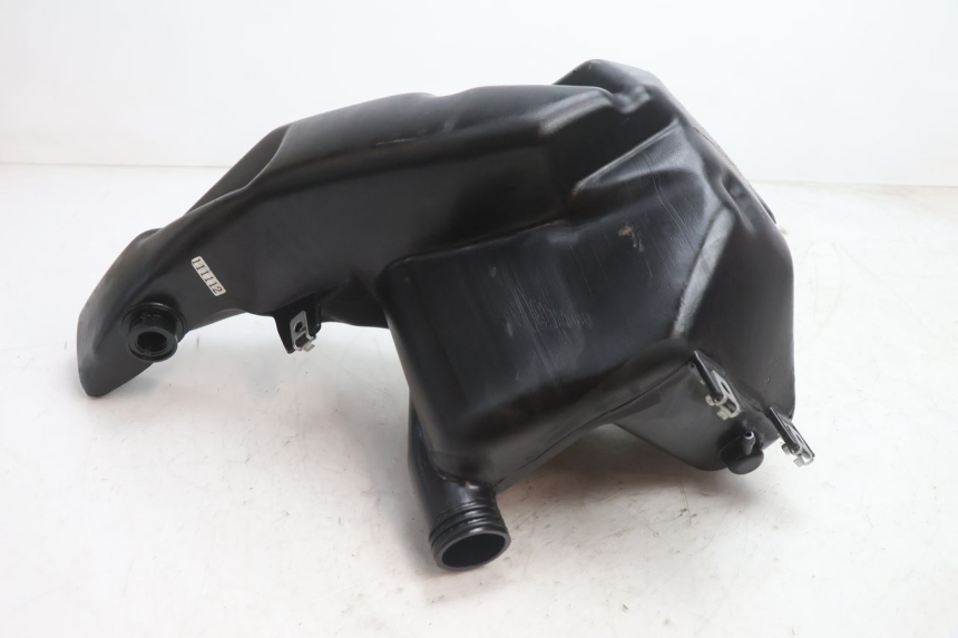 photo de KRAFTSTOFFTANK PIAGGIO ZIP 2T 50 (2009 - 2019) - Detailansicht des Bauteils