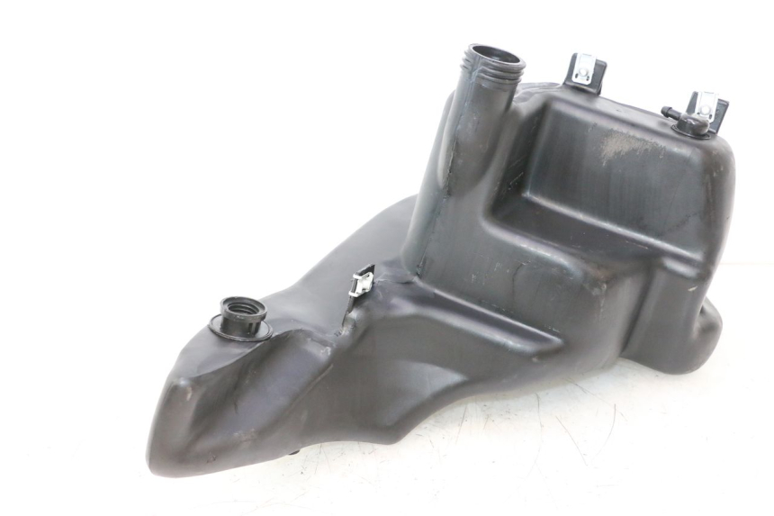 photo de KRAFTSTOFFTANK PIAGGIO ZIP 2T 50 (2009 - 2019) - Technische Nahaufnahme