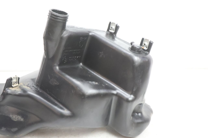 photo de KRAFTSTOFFTANK PIAGGIO ZIP 2T 50 (2009 - 2019) - Zoom auf Gebrauchszustand