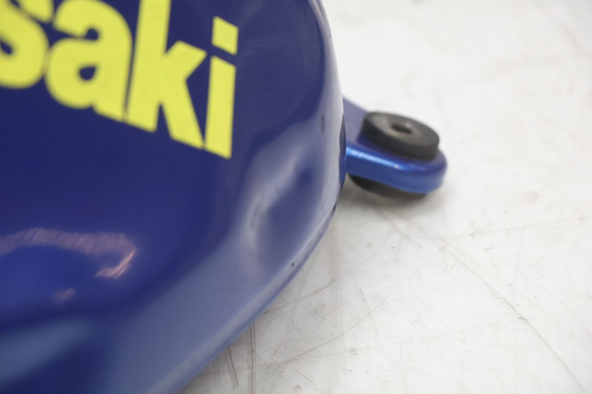 photo de KRAFTSTOFFTANK KAWASAKI ZX-6R ZX6R 600 (1995 - 1997) - Weitere Ansicht des Artikels