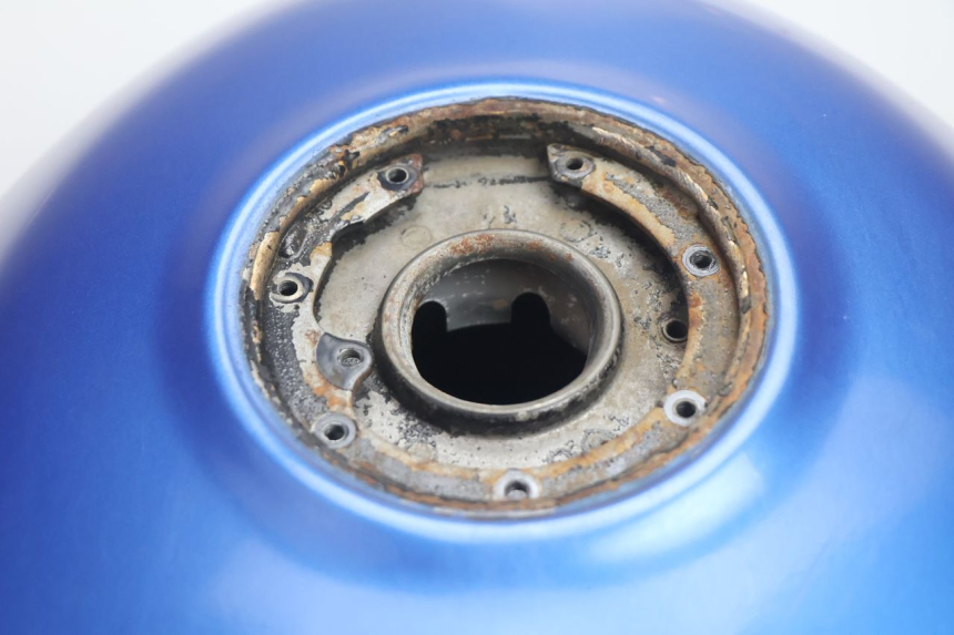 photo de KRAFTSTOFFTANK KAWASAKI ZX-6R ZX6R 600 (1995 - 1997) - Oberflächenzustand und Material