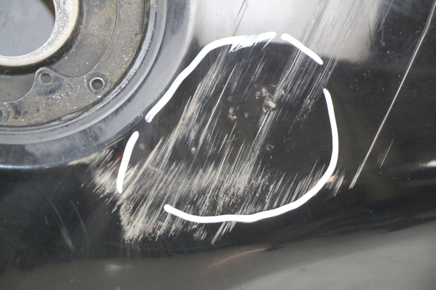 photo de KRAFTSTOFFTANK KAWASAKI ZZR 600 (1995 - 2004) - Ergänzendes Produktfoto