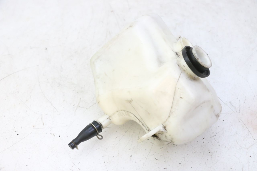 photo de ÖLTANK KYMCO AGILITY NAKED RENOUVO 2T 50 (2011 - 2018) - Details der Befestigungspunkte