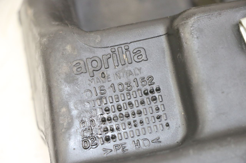 photo de ÖLTANK APRILIA RS 50 (1999 - 2005) - Detailansicht des Bauteils
