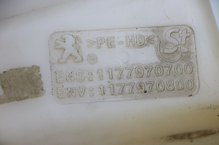 photo de ÖLTANK PEUGEOT CITYSTAR 50 (2013 - 2017) - Detailansicht des Bauteils