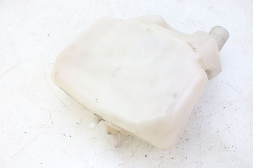 photo de ÖLTANK PEUGEOT CITYSTAR 50 (2013 - 2017) - Oberflächenzustand und Material