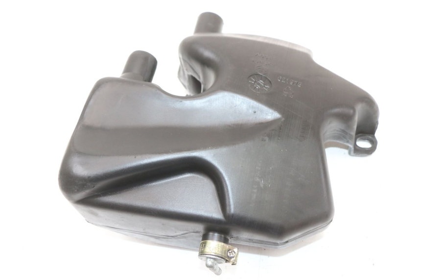 photo de ÖLTANK PIAGGIO FLY 2T 50 (2004 - 2017) - Zoom auf Gebrauchszustand