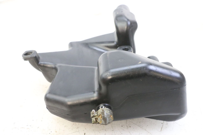 photo de ÖLTANK PIAGGIO FLY 2T 50 (2004 - 2017) - Zoom auf Gebrauchszustand