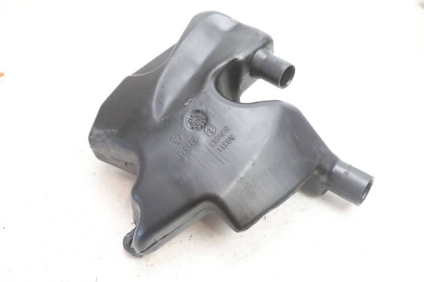 photo de ÖLTANK PIAGGIO FLY 2T 50 (2004 - 2017) - Detailansicht des Bauteils