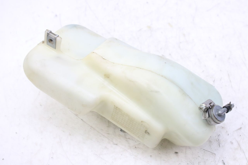 photo de ÖLTANK DERBI GPR 50 (2004 - 2009) - Alternative Perspektive