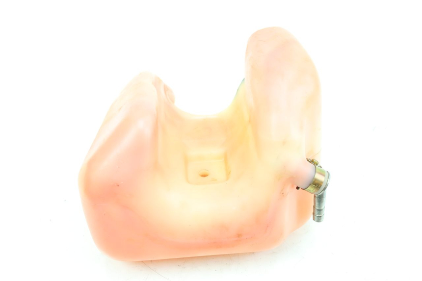 photo de ÖLTANK PIAGGIO HEXAGON 2T 125 (1994 - 1998) - Zoom auf Gebrauchszustand