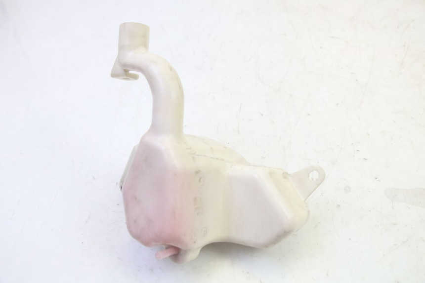 photo de ÖLTANK PEUGEOT KISBEE 2T 50 (2010 - 2017) - Technische Nahaufnahme