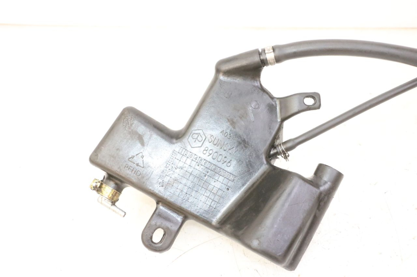 photo de ÖLTANK PIAGGIO NEW TYPHOON 50 (2010 - 2017) - Oberflächenzustand und Material