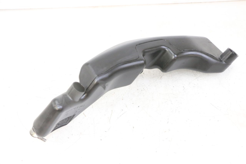 photo de ÖLTANK PIAGGIO NRG POWER PUREJET 50 (2018 - 2021) - Details der Befestigungspunkte