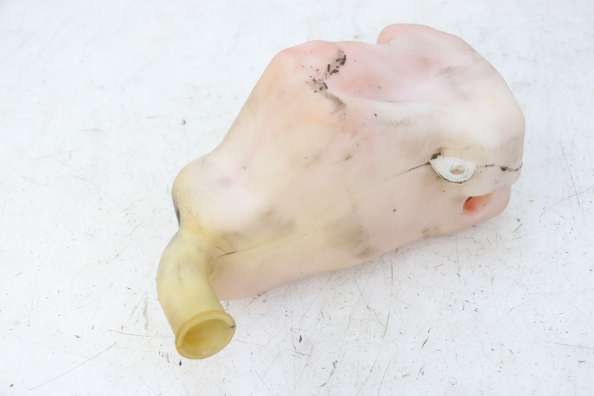 photo de ÖLTANK IMF INDUSTRIE PACH 2T 50 (2009 - 2018) - Detailansicht des Bauteils