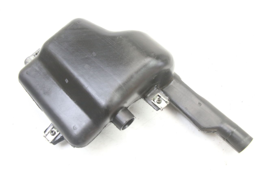 photo de ÖLTANK PIAGGIO VESPA LX 2T 50 (2005 - 2013) - Detailansicht des Bauteils