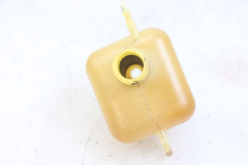 photo de ÖLTANK PEUGEOT SATELIS 125 (2006 - 2009) - Zoom auf Gebrauchszustand