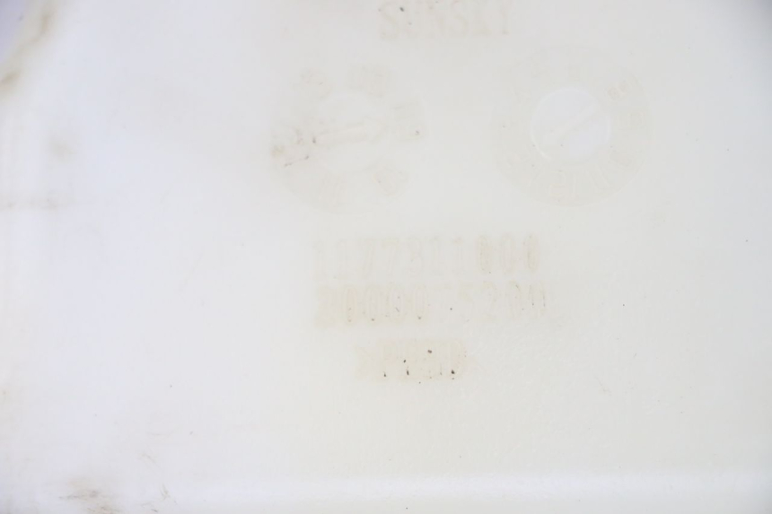 photo de ÖLTANK PEUGEOT SPEEDFIGHT 3 AIR 50 (2009 - 2015) - Detailansicht des Bauteils