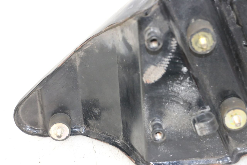 photo de ÖLTANK HARLEY DAVIDSON SPORTSTER XL CUSTOM 1200 (2003 - 2004) - Alternative Perspektive