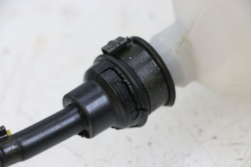 photo de ÖLTANK APRILIA SR CARB LC 2T 50 (2004 - 2012) - Zoom auf Gebrauchszustand