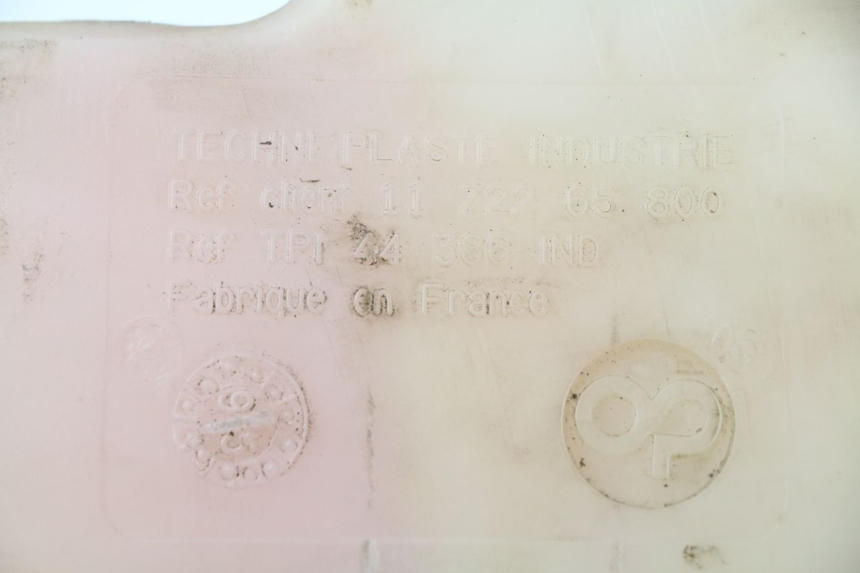 photo de ÖLTANK PEUGEOT SV 50 (1992 - 2004) - Detailansicht des Bauteils