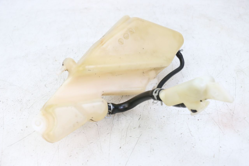 photo de ÖLTANK YAMAHA TDR DELTABOX 125 (1997 - 2003) - Detailansicht des Bauteils