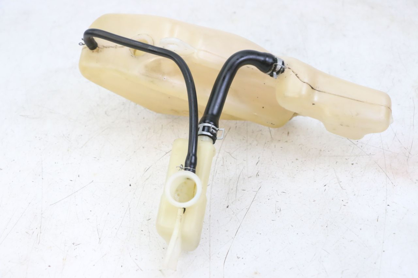 photo de ÖLTANK YAMAHA TDR DELTABOX 125 (1997 - 2003) - Technische Nahaufnahme