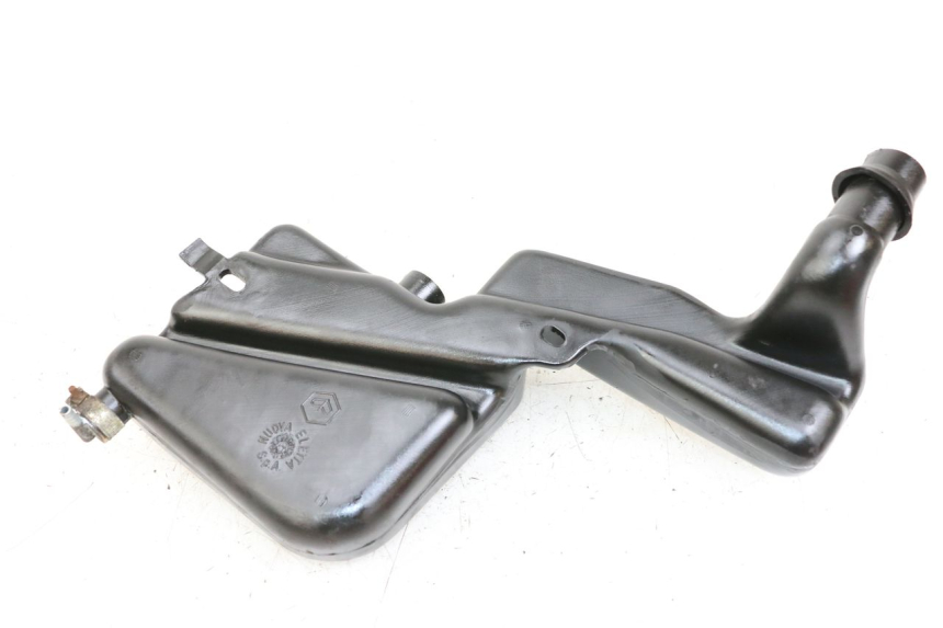 photo de ÖLTANK PIAGGIO TYPHOON 50 (2000 - 2009) - Detailansicht des Bauteils