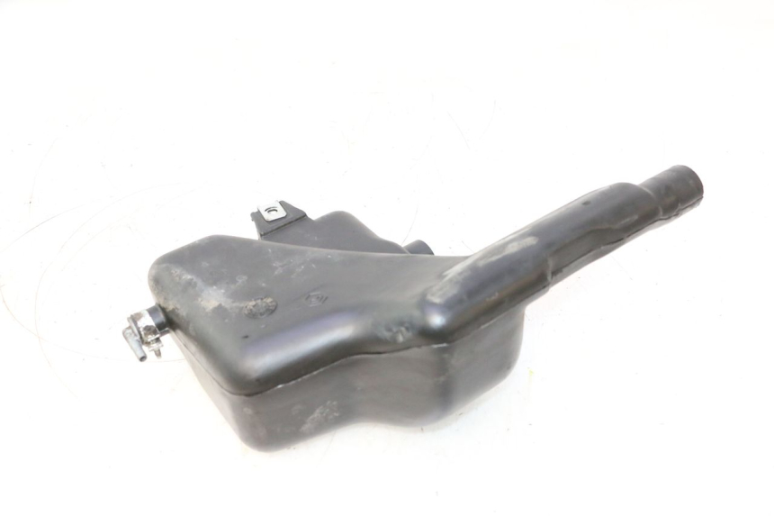 photo de ÖLTANK PIAGGIO VESPA LX 2T 50 (2005 - 2013) - Detailansicht des Bauteils