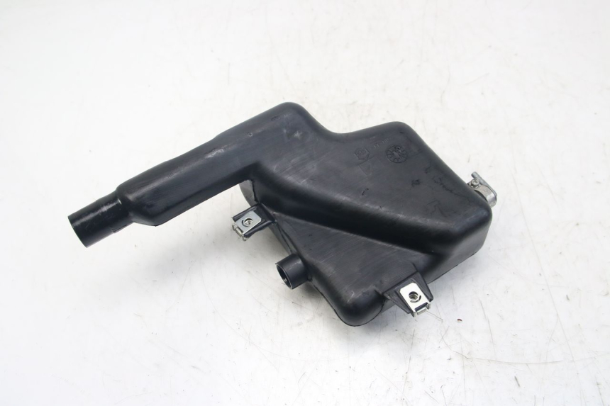 photo de ÖLTANK PIAGGIO VESPA S 2T 50 (2007 - 2014) - Zoom auf Gebrauchszustand