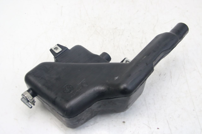 photo de ÖLTANK PIAGGIO VESPA S 2T 50 (2007 - 2014) - Technische Nahaufnahme