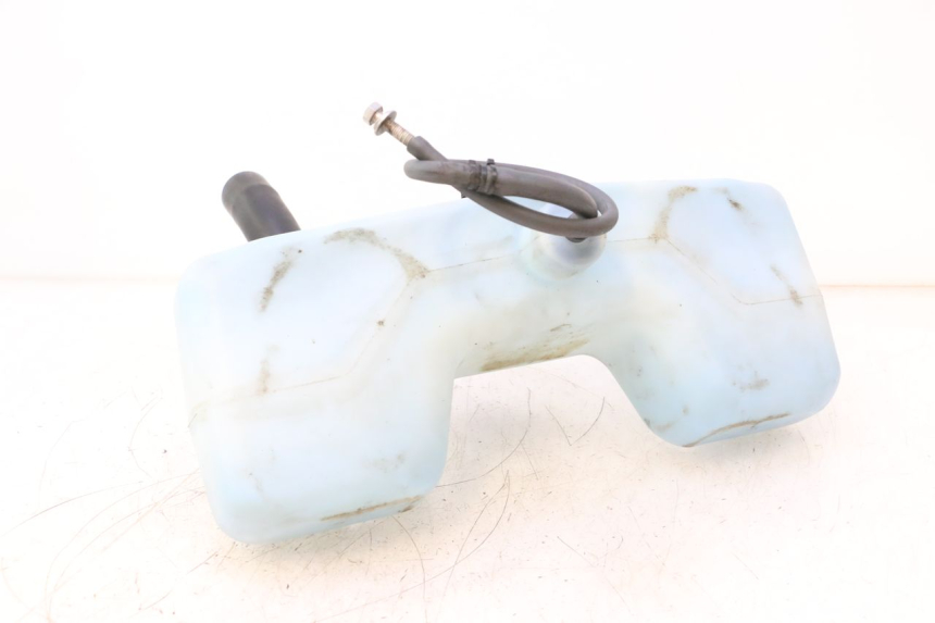 photo de ÖLTANK YAMAHA WAVE RUNNER GP R 1200 (2000 - 2003) - Details der Befestigungspunkte