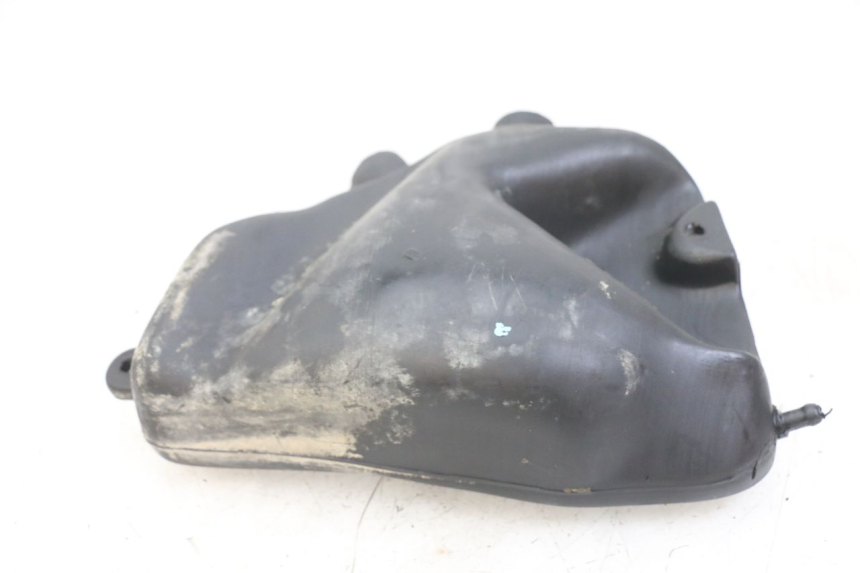 photo de ÖLTANK PEUGEOT XP6 50 (1997 - 2003) - Alternative Perspektive