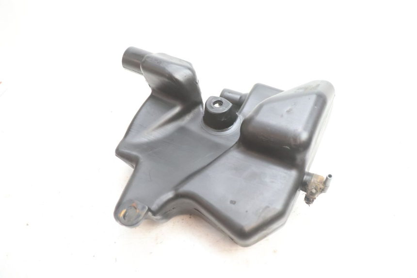 photo de ÖLTANK PIAGGIO ZIP 2T 50 (2009 - 2019) - Details der Befestigungspunkte