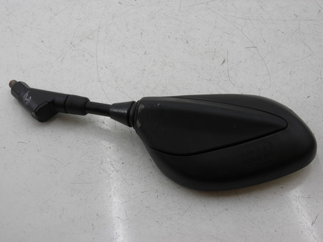 photo de SPIEGEL RECHTS KYMCO QUANNON NAKED 125 (2010) - Alternative Perspektive